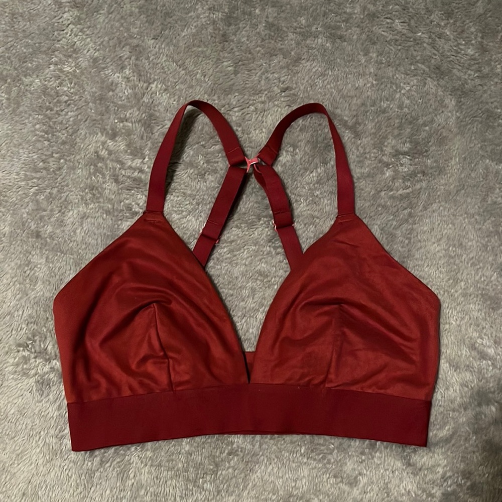 Auden Unlined Bralette , size Xs , color Maroon .